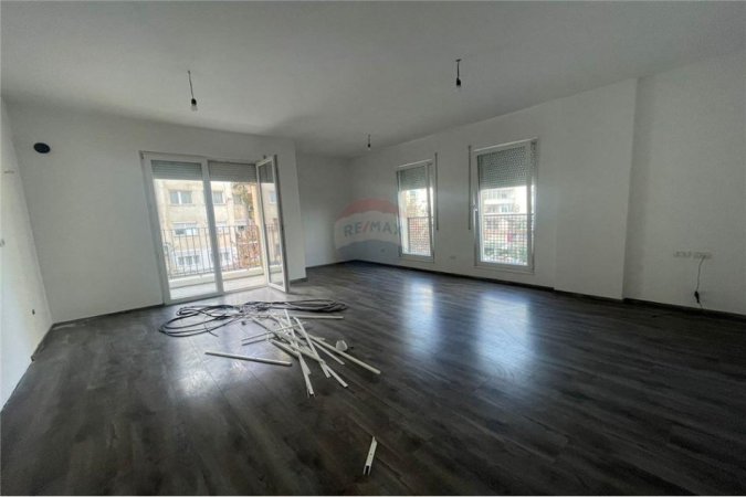 Tirane, jepet me qera apartament Kati 2, 110 m² 450 € 