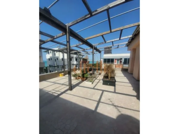 Durres, shitet hotel , 1.700 m² 2.500.000 € (Golem)