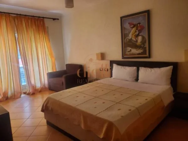 Durres, shitet hotel , 1.700 m² 2.500.000 € (Golem)