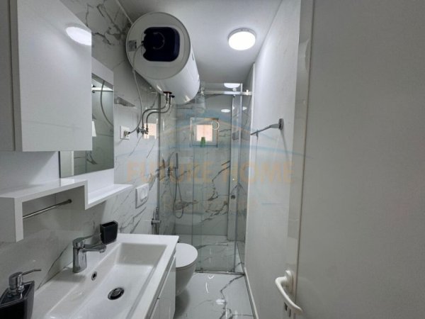 Tirane, jepet me qera apartament 1+1 Kati 4, 70 m² 500 € (Shkolla e Baletit)