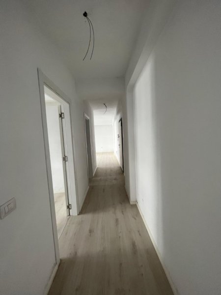 Tirane, jepet me qera apartament 2+1 Kati 1, 76 m² 550 € (Kodra e Dilellit)