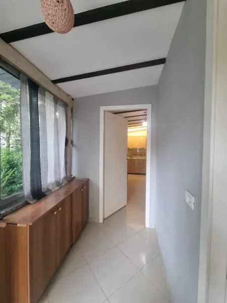 Tirane, jepet me qera apartament 1+1 Kati 0, 68 m² 350 € (Materniteti ri)