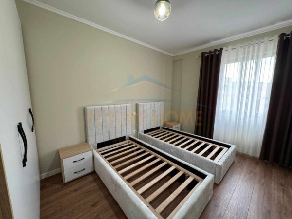 Tirane, shitet apartament 2+1+Aneks+Ballkon Kati 7, 101 m² 136.000 € (Teodor Keko)