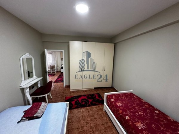 Tirane, jepet me qera apartament 1+1 Kati 0, 55 m² 400 € (Zogu i Zi,prane Ring Center)