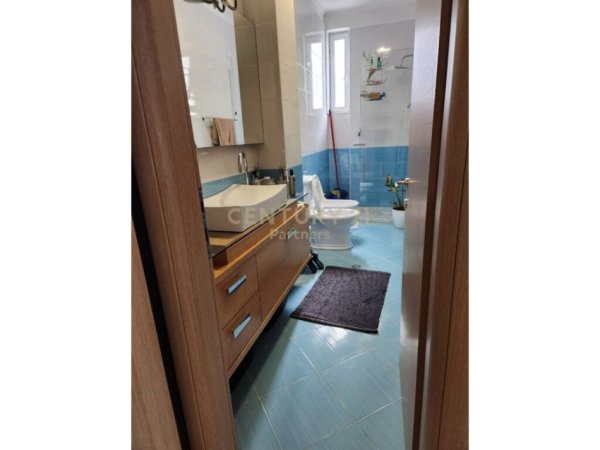 Tirane, jepet me qera apartament 1+1 Kati 3, 69 m² 350 € 