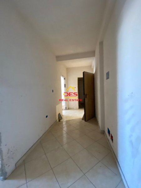 Vlore, shitet apartament 2+1 Kati 5, 129 m² 193.500 € (Rruga Ismail Qemali)