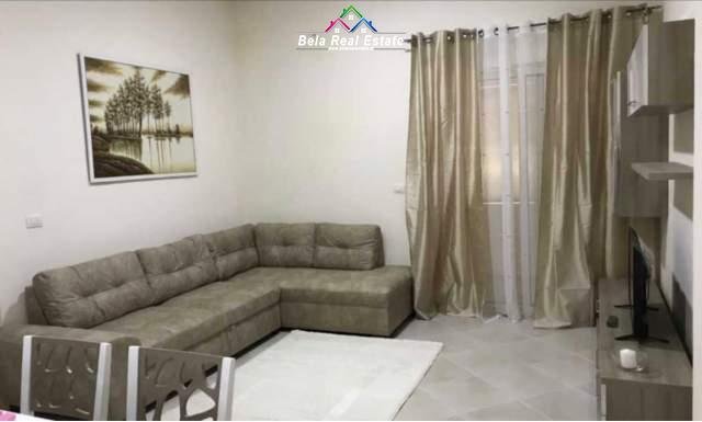 Tirane, jepet me qera apartament 2+1 Kati 1, 85 m² 350 € (FRESKU)