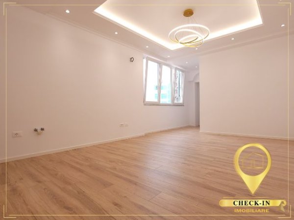 Tirane, shitet apartament 1+1+Ballkon Kati 7, 58 m² 120.000 € (Zogu i Zi)
