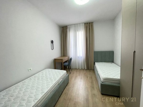 Tirane, jepet me qera apartament 2+1 Kati 3, 96 m² 900 € (21 dhjetori)
