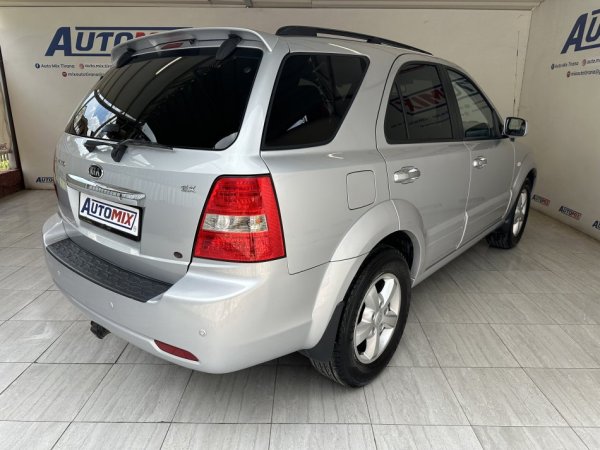 Tirane, shes SUV | Fuoristrad | Xhip KIA SORENTO Nafte, gri metalizato automatik Klima 161.000 km 5.900 €