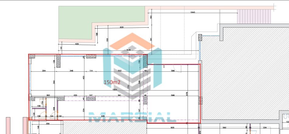 Tirane, jepet me qera ambjent biznesi Kati 0, 150 m² 1.800 € (Sheshi Avni Rustemi, Pazari i Ri)