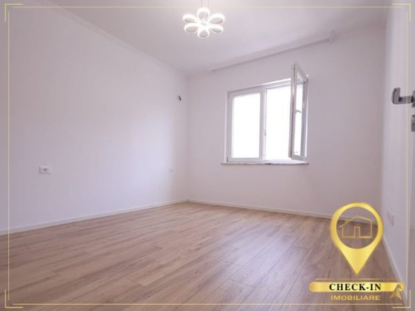 Tirane, shitet apartament 2+1+Ballkon Kati 7, 94 m² 210.000 € (Zogu i Zi)