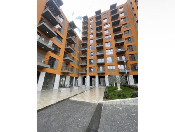 Tirane, shitet apartament 2+1 Kati 2, 105 m² 175.000 € (Rruga Sadik Petrela)