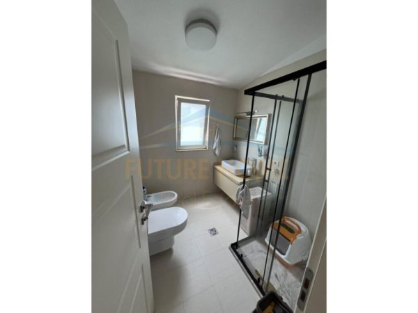 Tirane, shitet apartament 3+1 , 149 m² 310.000 € (LIQENI I THATE)