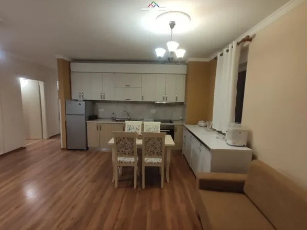 Tirane, jap me qera apartament 2+1 Kati 6, 95 m² 550 € (21 dhjetori)