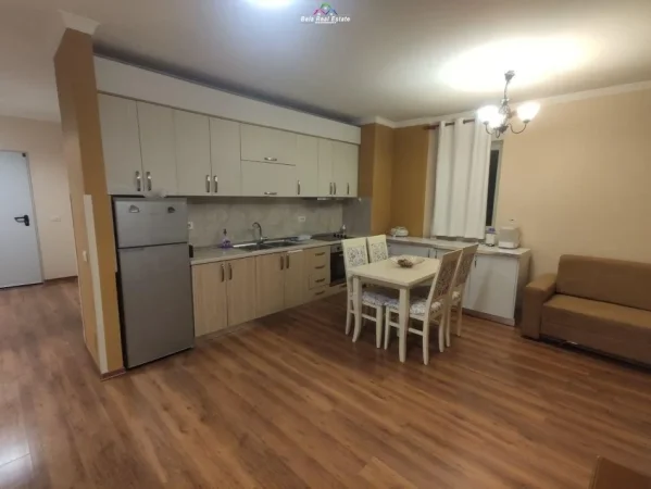 Tirane, jap me qera apartament 2+1 Kati 6, 95 m² 550 € (21 dhjetori)