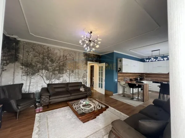 Tirane, shitet apartament 2+1+Aneks+Ballkon Kati 1, 123 m² 210.000 € (Kopshti Botanik)