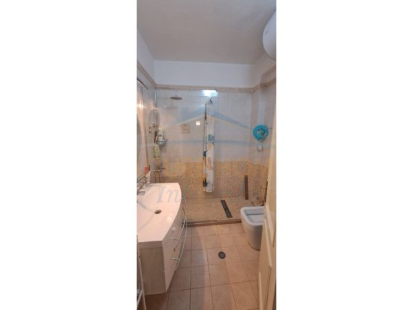 Tirane, shitet apartament duplex 2+1 Kati 4, 142 m² 350.000 € (Pjetër Bodgani)