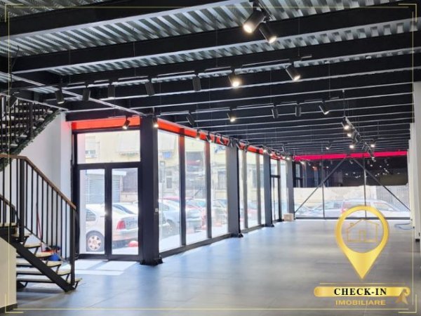 Tirane, jepet me qera ambjent biznesi Kati 0, 350 m² 5.000 € (21 Dhjetori)