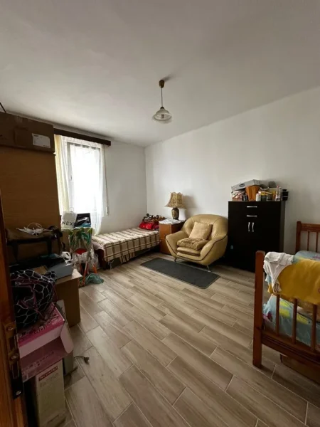 Tirane, shitet apartament 2+1 Kati 2, 129 m² 185.000 € (Kopshti Botanik)