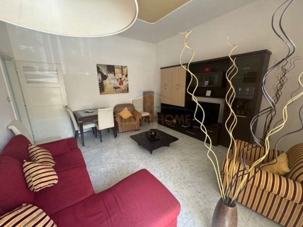 Tirane, jepet me qera apartament 2+1 Kati 2, 100 m² 700 € (Stadiumi Dinamo)