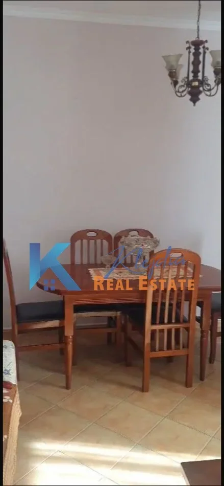 Tirane, jepet me qera apartament 2+1 Kati 6, 95 m² 600 € (Qender, afer Poliklinikes Qendrore)