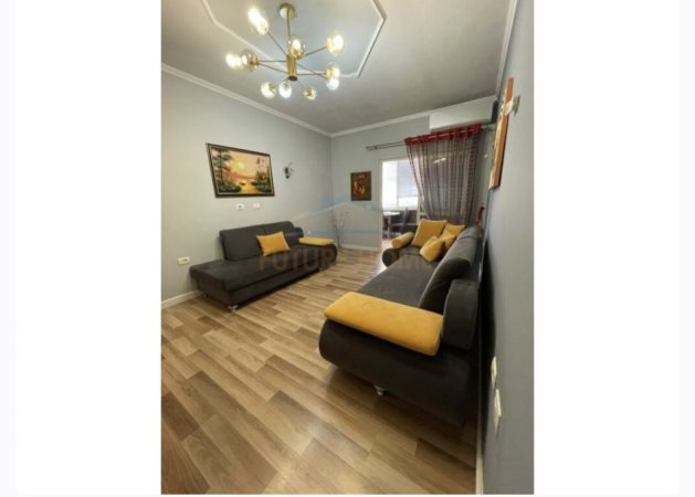 Tirane, jepet me qera apartament 2+1 Kati 3, 80 m² 500 € (Kodra e Diellit)