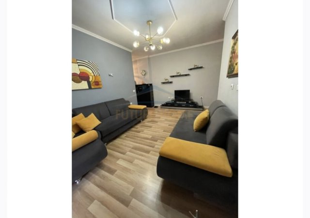 Tirane, jepet me qera apartament 2+1 Kati 3, 80 m² 500 € (Kodra e Diellit)