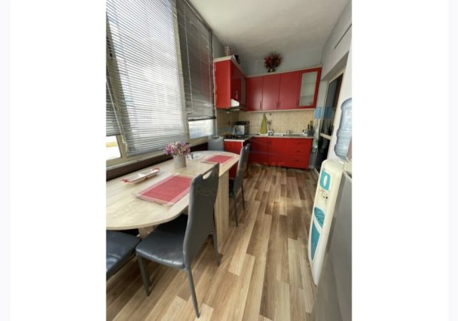 Tirane, jepet me qera apartament 2+1 Kati 3, 80 m² 500 € (Kodra e Diellit)