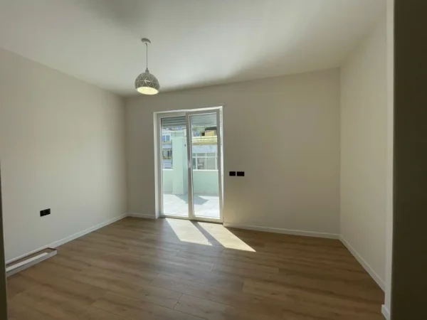 Tirane, shitet apartament+verande | Penthouse 3+1+Aneks+Ballkon Kati 5, 305 m² 399,000 € (Eduard Mano)
