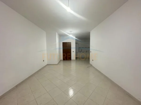 Tirane, jap me qera apartament 2+1+Ballkon Kati 7, 117 m² 350 € (teodor keko)