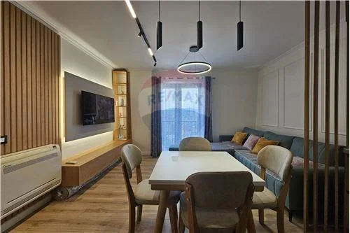 Tirane, jepet me qera apartament 1+1 , 62 m² 900 € (Rruga e Kavajës, Shqipëri)