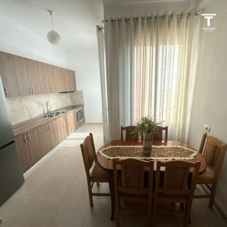 JEPET ME QIRA, APARTAMENT 2+1, PJESE E NJE VILE PRIVATE 3KATESHE, RRUGA URA, TIRANE