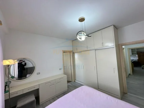 Tirane, shitet apartament 2+1 Kati 4, 96 m² 205.000 € (Liqeni i Thate)