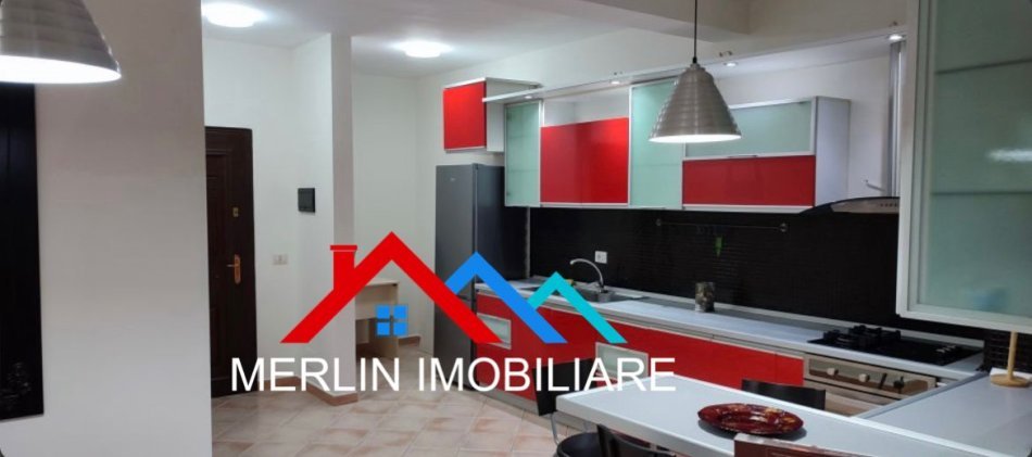 Tirane, jepet me qera apartament 1+1 Kati 7, 68 m² 470 € (Rruga e Elbasanit)
