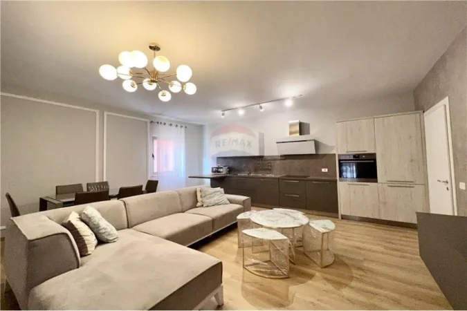 Tirane, jepet me qera apartament 2+1 Kati 6, 116 m² 1.100 € (Kompleksi Delijorgji)