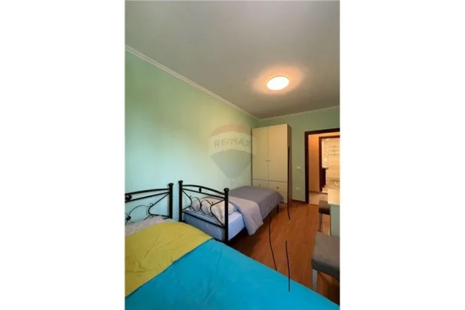 Tirane, jepet me qera apartament 2+1 Kati 3, 105 m² 600 € (Don Bosko)