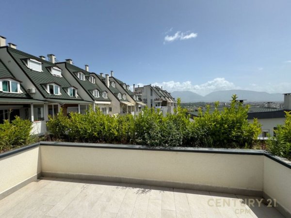 Tirane, shes apartament+verande | Penthouse 3+1+Aneks+Ballkon Kati 4, 131 m² (Liqeni Thate)