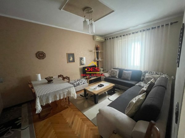 Vlore, shitet apartament 2+1 Kati 4, 70 m² 70.000 € (Rruga Janaq Kilica)