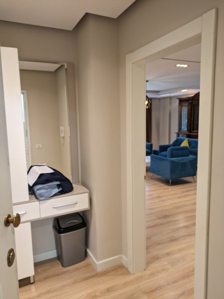 Tirane, jepet me qera apartament 2+1+Ballkon Kati 6, 131 m² 1.300 € (Marko Bocari)