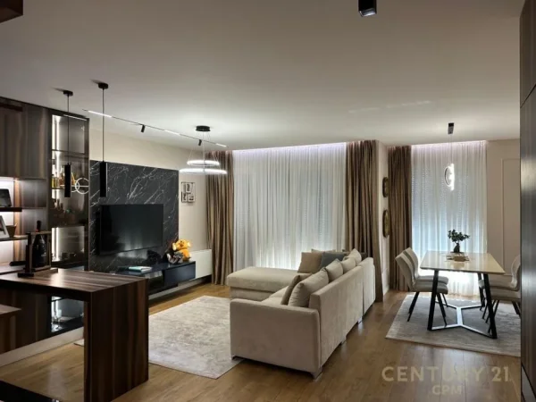 Tirane, shes apartament 2+1+Aneks+Ballkon Kati 5, 128 m² 210.000 € (rruga 5 maji)