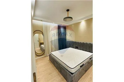 Tirane, jepet me qera apartament 2+1 Kati 6, 87 m² 1.000 € (Rruga e Kosovareve, Shqipëri)
