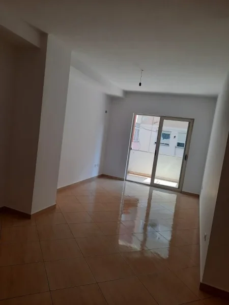 Tirane, jepet me qera apartament 1+1 Kati 5, 88 m² 270 € (Astir)