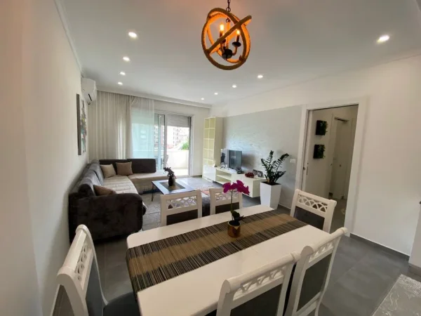 Tirane, jepet me qera apartament 2+1 Kati 3, 90 m² 500 € (KOPSHTI BOTANIK)