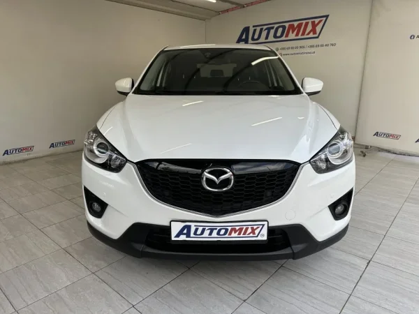 Tirane, shes makine MAZDA CX-5 Nafte, e bardhë automatik Klima 171.000 km 11.200 €