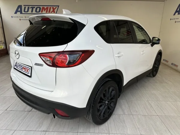 Tirane, shes makine MAZDA CX-5 Nafte, e bardhë automatik Klima 171.000 km 11.200 €
