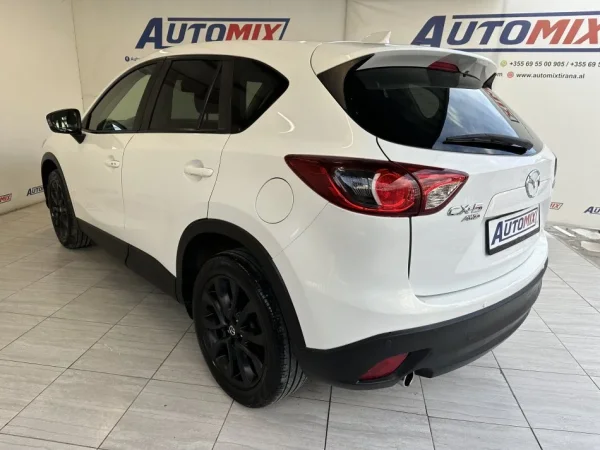 Tirane, shes makine MAZDA CX-5 Nafte, e bardhë automatik Klima 171.000 km 11.200 €