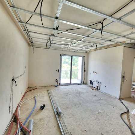 Tirane, shitet apartament 2+1 Kati 1, 107 m² 168.000 € (Kodra e Dieliit)