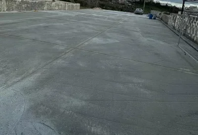 Tirane, jepet me qera toke , 1.300 m² (VILAT GJERMANE)