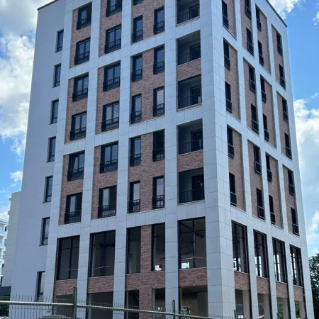 Tirane, shes apartament 2+1+Ballkon Kati 4, 105 m² (Vorri Bomit,te Oxhaku)